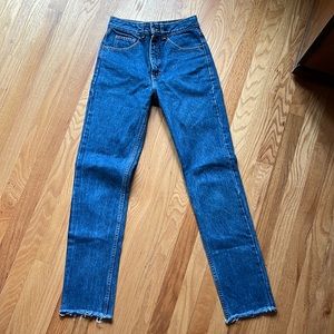CALVIN KLEIN JEANS MEDIUM WASH SIZE 27